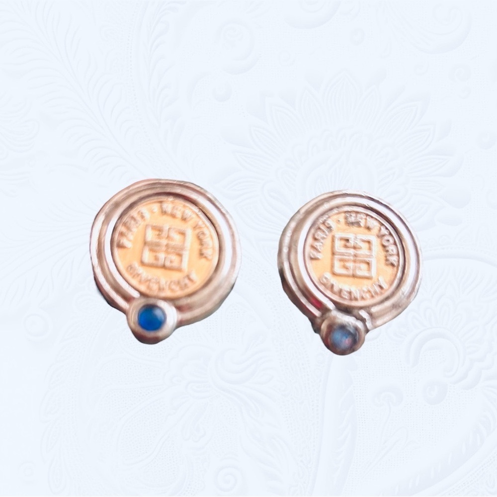 GIVENCHY Paris New York Vintage 80s Coin Medallion earrings